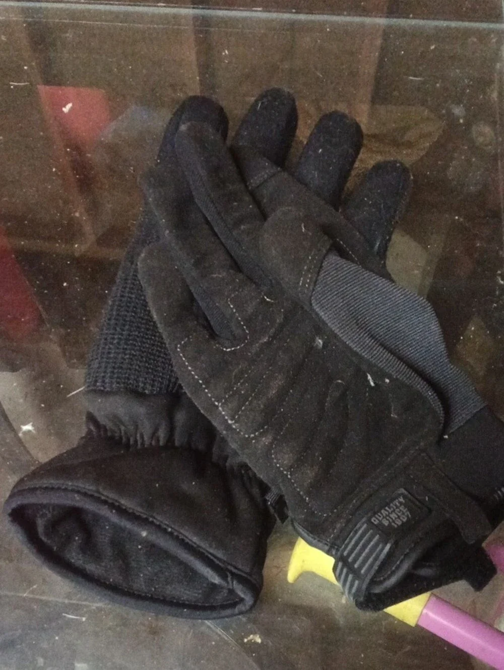 Black Tactical Work Gloves - Touchscreen Compatible